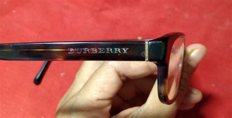 harga kacamata hitam burberry